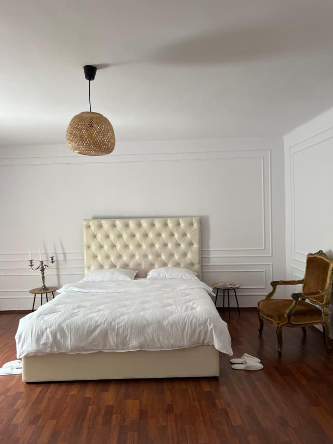 בראשוב Hidden Gem Apartment In The Center Of The City מראה חיצוני תמונה